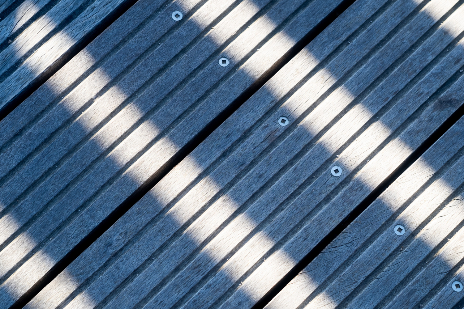 Is Aluminum Decking Material Worth It? Pros and Cons Explained