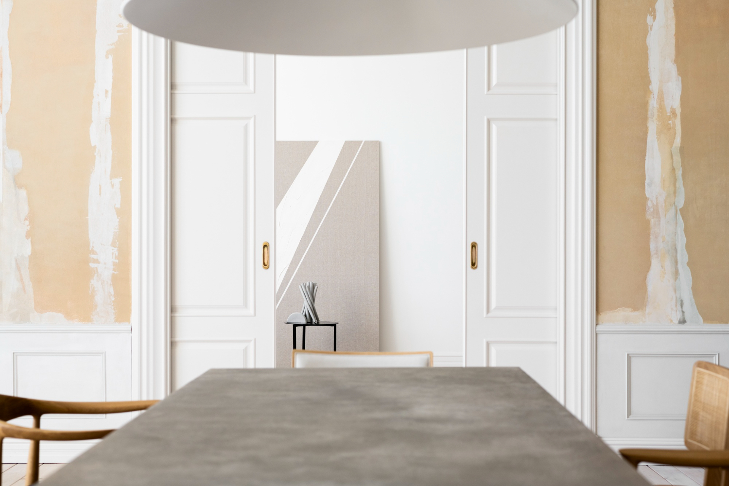 Painted vs. Stained Crown Molding: Which Is Better?